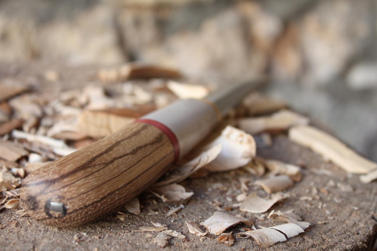 Couteau de type puukko