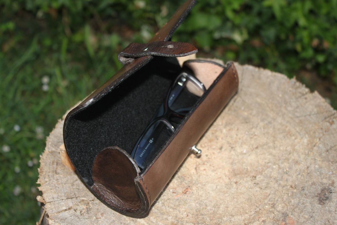 Etui à lunettes