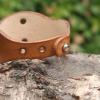 Fermeture par bouton col