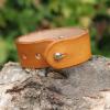 Fermeture par bouton col