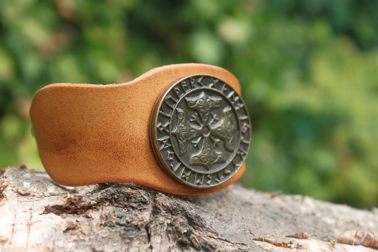 Bracelet symbole viking