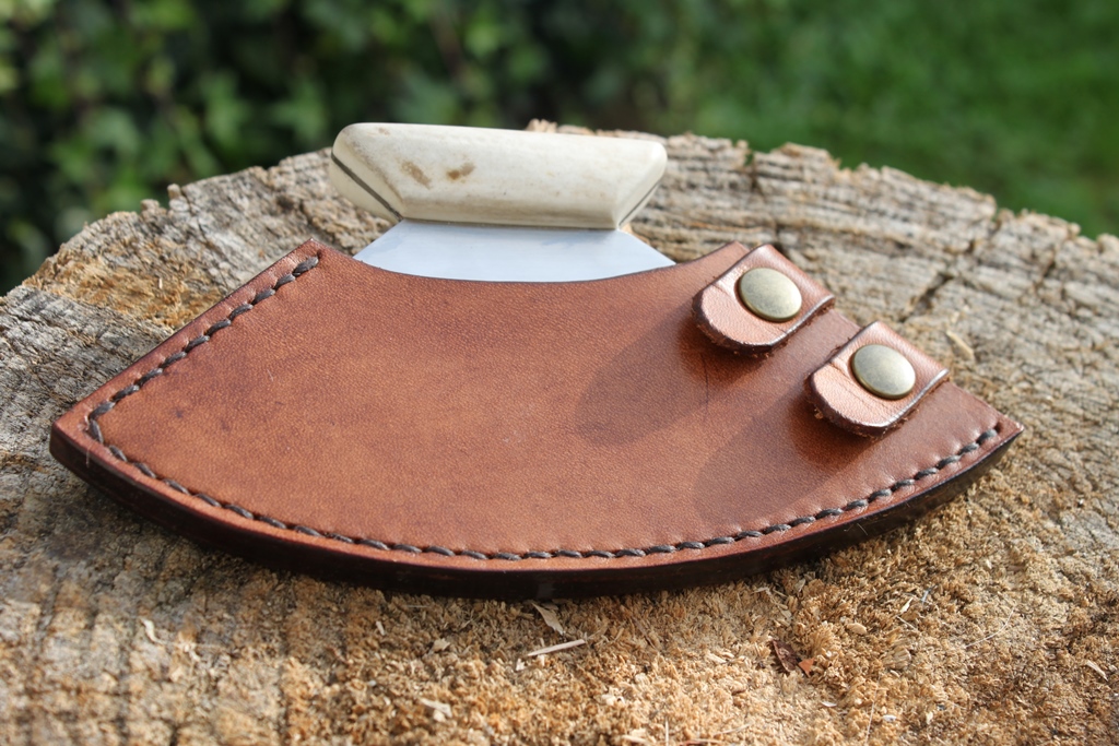 Couteau Ulu