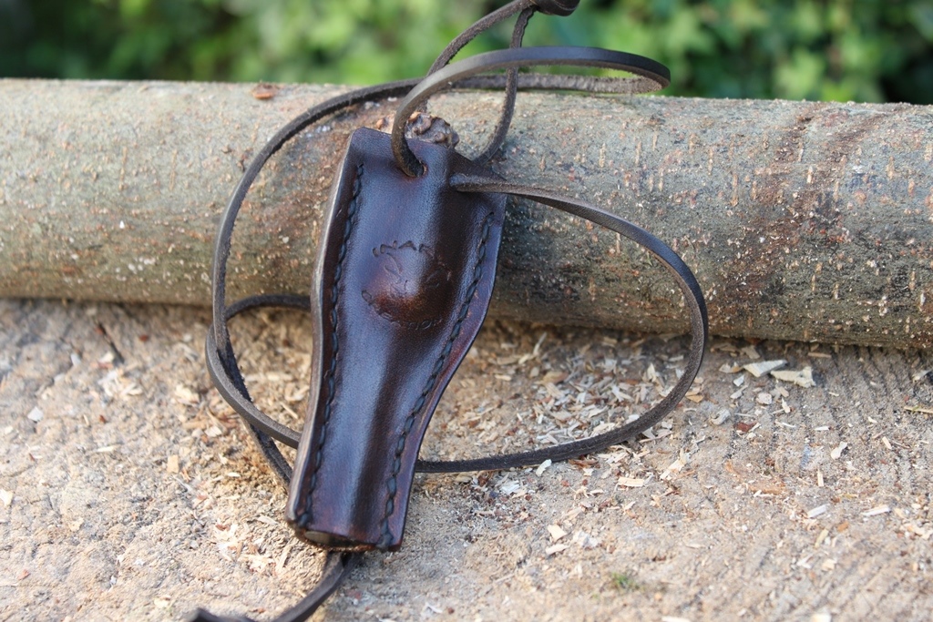 Firesteel et étui