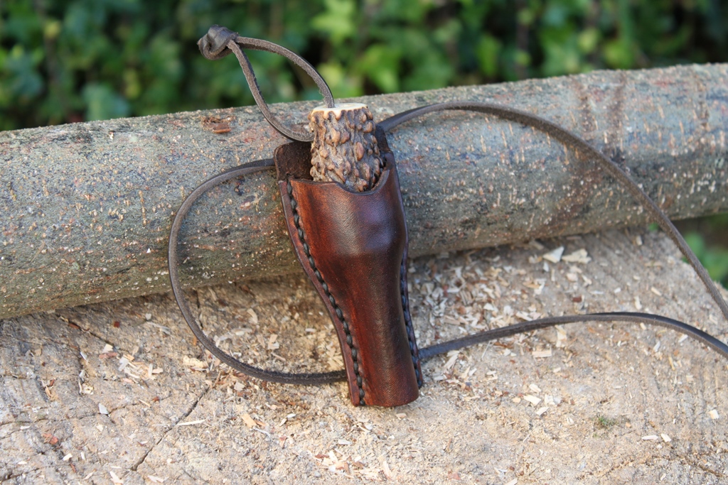 Firesteel et étui