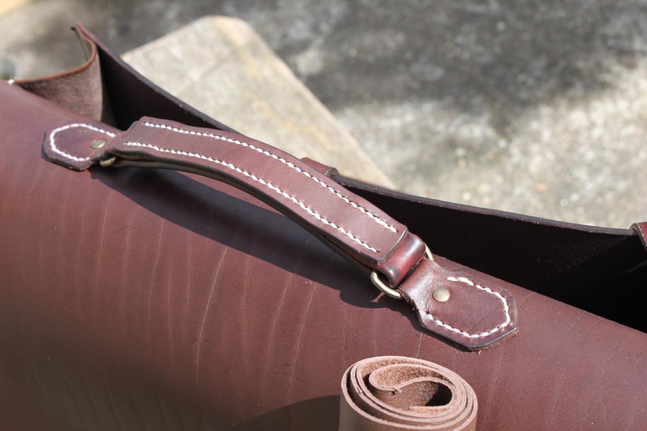 Poignet messenger bag